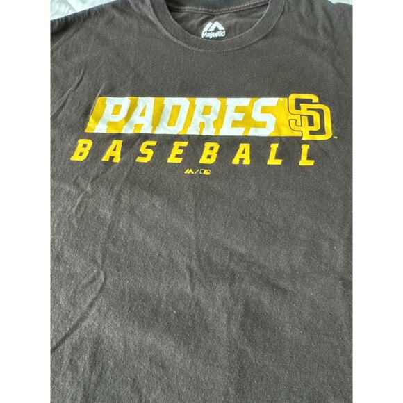 San Diego Padres Unisex Brown Baseball t-shirt by Majestic 2XL/2TG/2EG - Picture 2 of 7